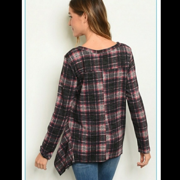 NWT Long sleeve sharkbite pullover black pink - Picture 3 of 8